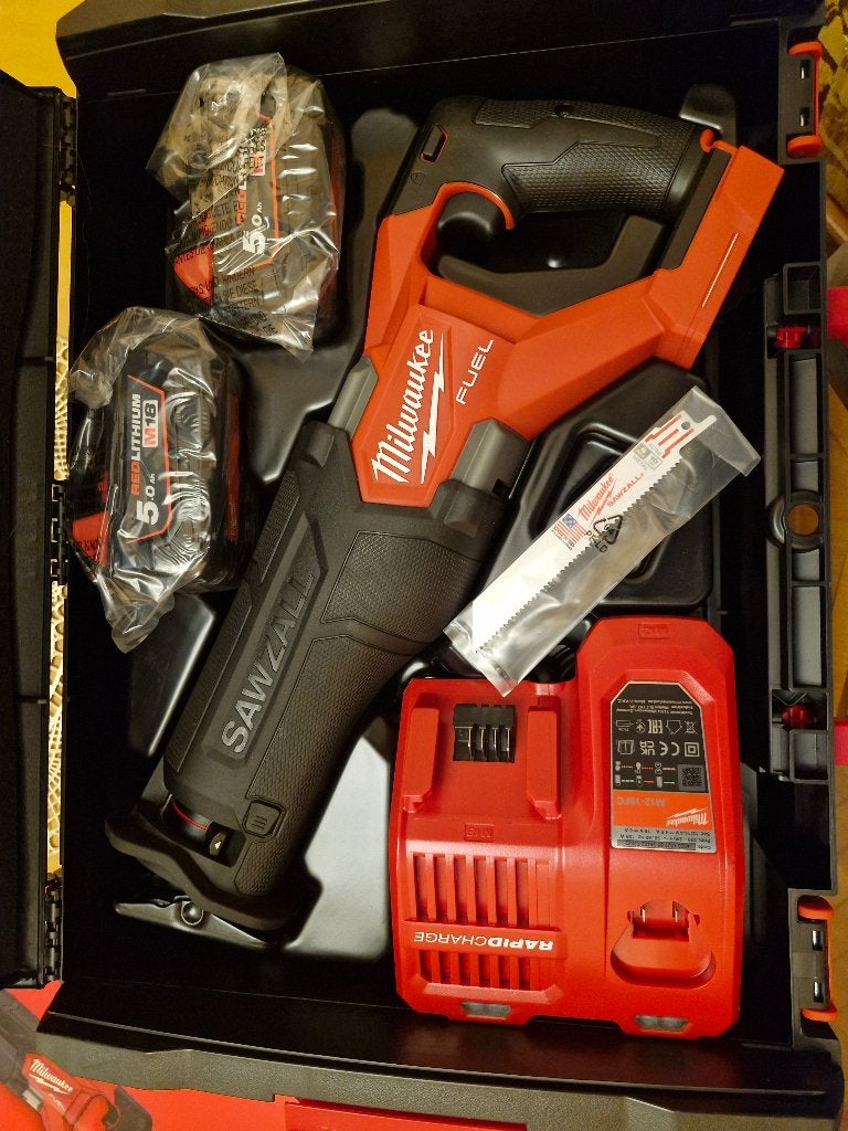 Milwaukee accu resiprozaag / decoupeerzaag M18 5.0 accu, Ophalen, Nieuw