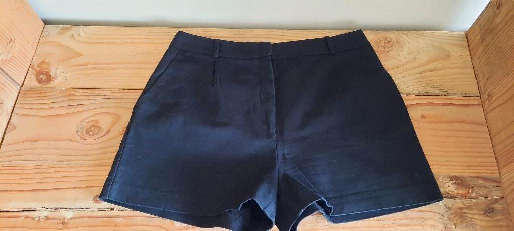 Mooie short Zara maat XL, Kleding | Dames, Kort, Maat 46/48 (XL) of groter, Ophalen of Verzenden, Zo goed als nieuw