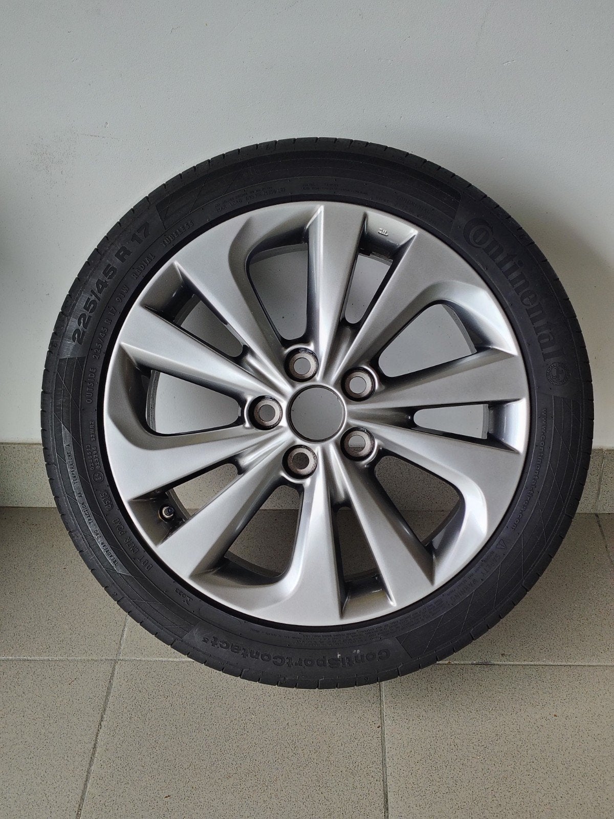Toyota alu 5x114,3 ET45 naaf 60,1 +banden 225/45 R17 91W, Ophalen, Gebruikt, Banden en Velgen, 17 inch