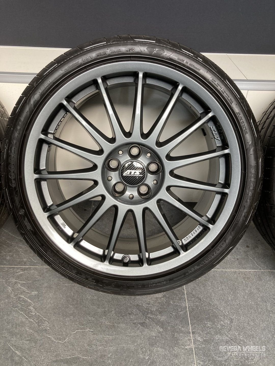 19” Ford Puma sport velgen + banden 5x108 225/40/19, Autos : Pièces & Accessoires, Pneus & Jantes, Pneus et Jantes, Véhicule de tourisme