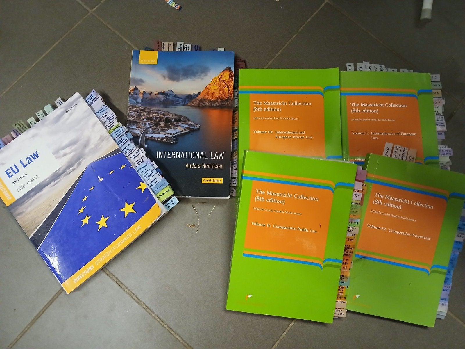manuels de droit, Livres, Utilisé