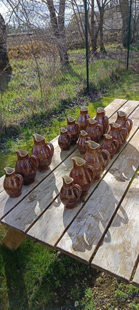 Très beaux lot pichets en grès Renault verseuse des 7 nain, Antiquités & Art, Antiquités | Céramique & Poterie, Enlèvement ou Envoi
