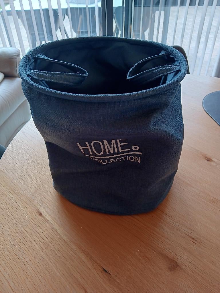 Wasmand, Huis en Inrichting, Ophalen, Zo goed als nieuw, Grijs