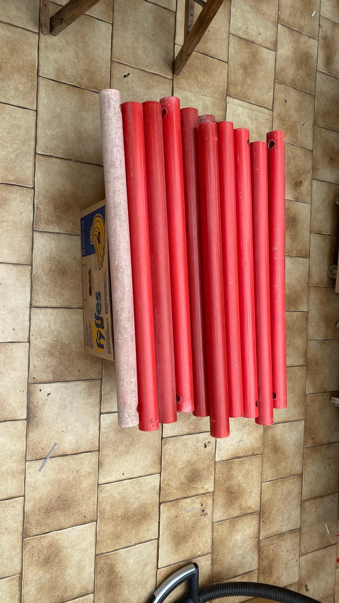 Quadro buizen 75 cm 11 stuks. Verschenen van kleur.SterkteOK, Ophalen, Gebruikt
