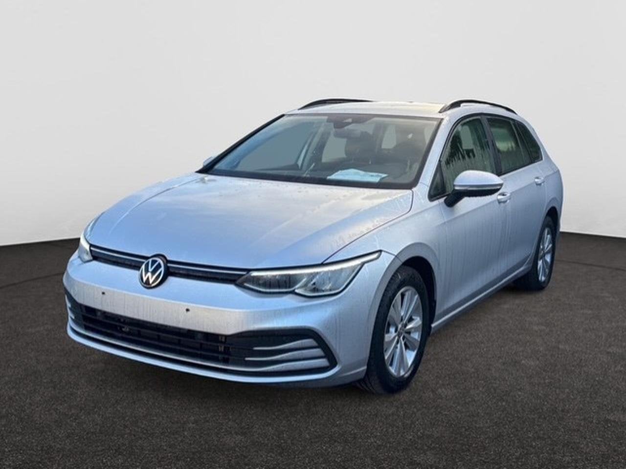 Volkswagen Golf VIII SW Golf SW 1.0 eTSI Life OPF DSG, Auto's, Automaat, https://public.car-pass.be/vhr/c87387ea-9d9d-48c0-9871-35c088791590