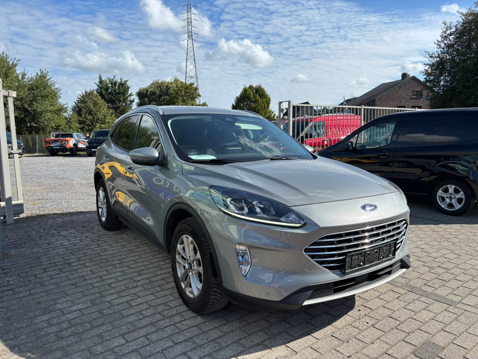 Ford Kuga EcoBoost Titanium Manueel (bj 2023), Stof, Overige kleuren, 120 pk, 1500 cc