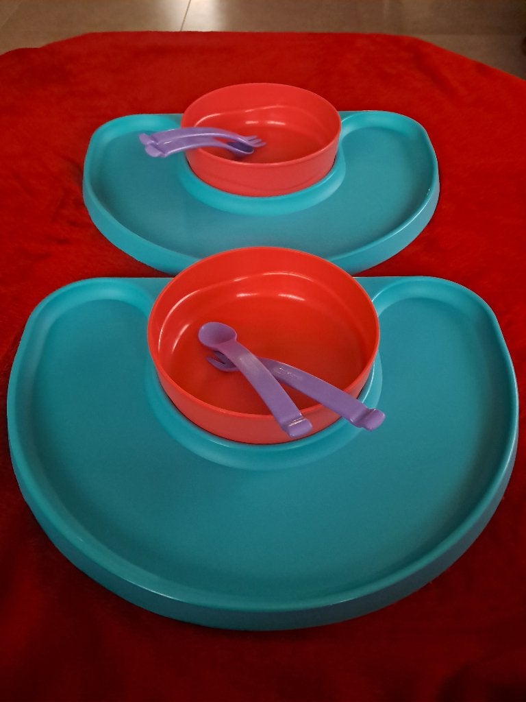 tupperware dienblad voor kinderen, 2 stuks., Ophalen, Gebruikt, Groen, Overige typen