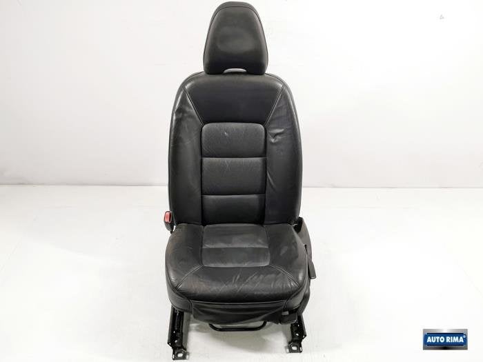 Siège gauche d'un Volvo V70, -, 3 mois de garantie, -, -