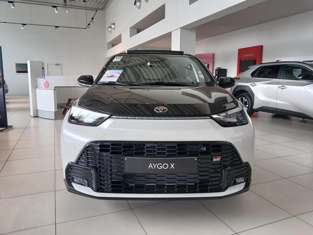 Toyota Aygo X GR SPORT (automatique), Autos, Neuf, Achat, Entreprise, Autres couleurs