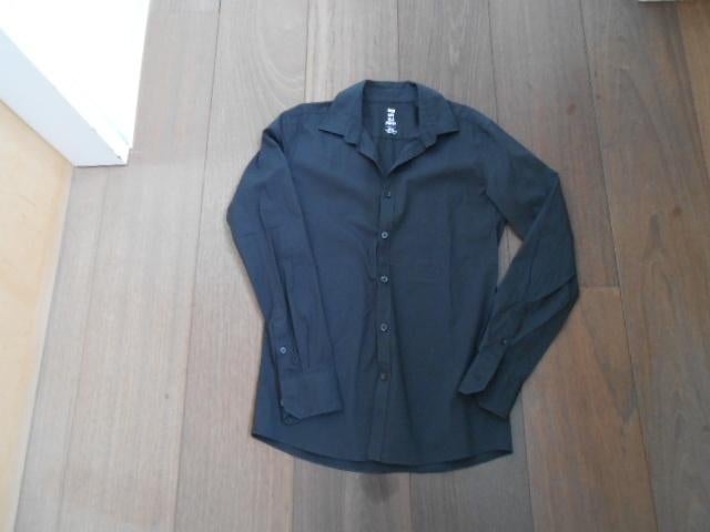 zwart hemd WE jongen 13/14 jaar prima staat, Kinderen en Baby's, Kinderkleding | Maat 158, Gebruikt, WE, Overhemd of Blouse, Ophalen of Verzenden