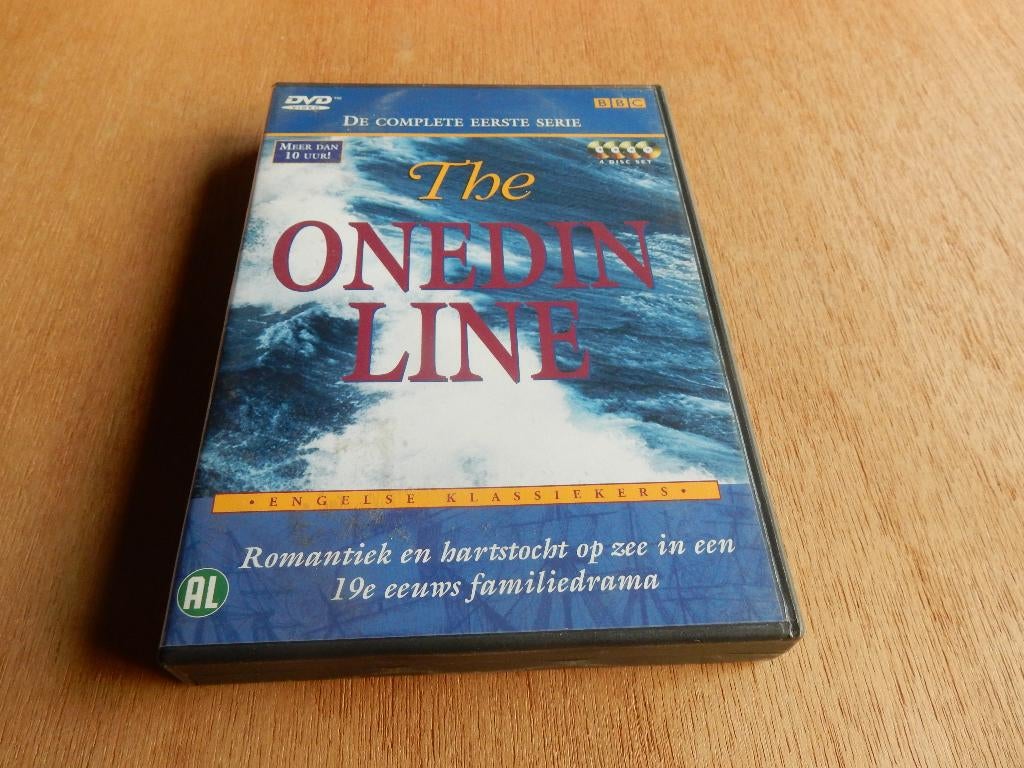nr.2492 - Dvd boxen: the onedin line - drama - €5/seizoen, Cd's en Dvd's, Dvd's | Tv en Series, Drama, Boxset, Vanaf 6 jaar, Ophalen of Verzenden