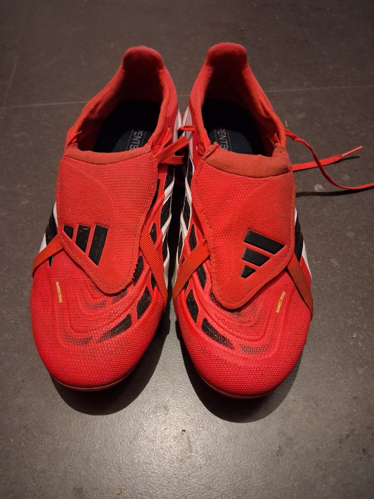 chaussures de football, Enlèvement, Comme neuf, Chaussures