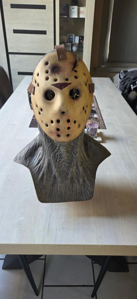 Friday the 13th jason voorhees bust/mask real life size!!, Collections, Enlèvement