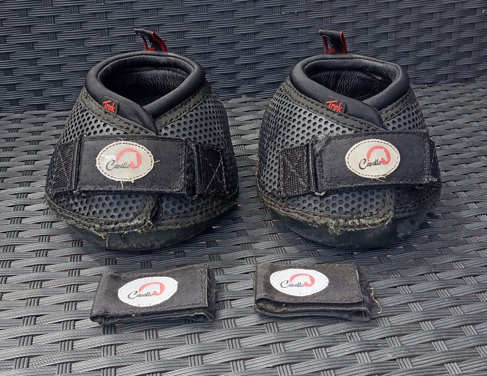 Cavallo trek hoefschoenen, Dieren en Toebehoren, Paarden en Pony's | Beschermers, Zo goed als nieuw, Rijden, Springen, Ophalen of Verzenden