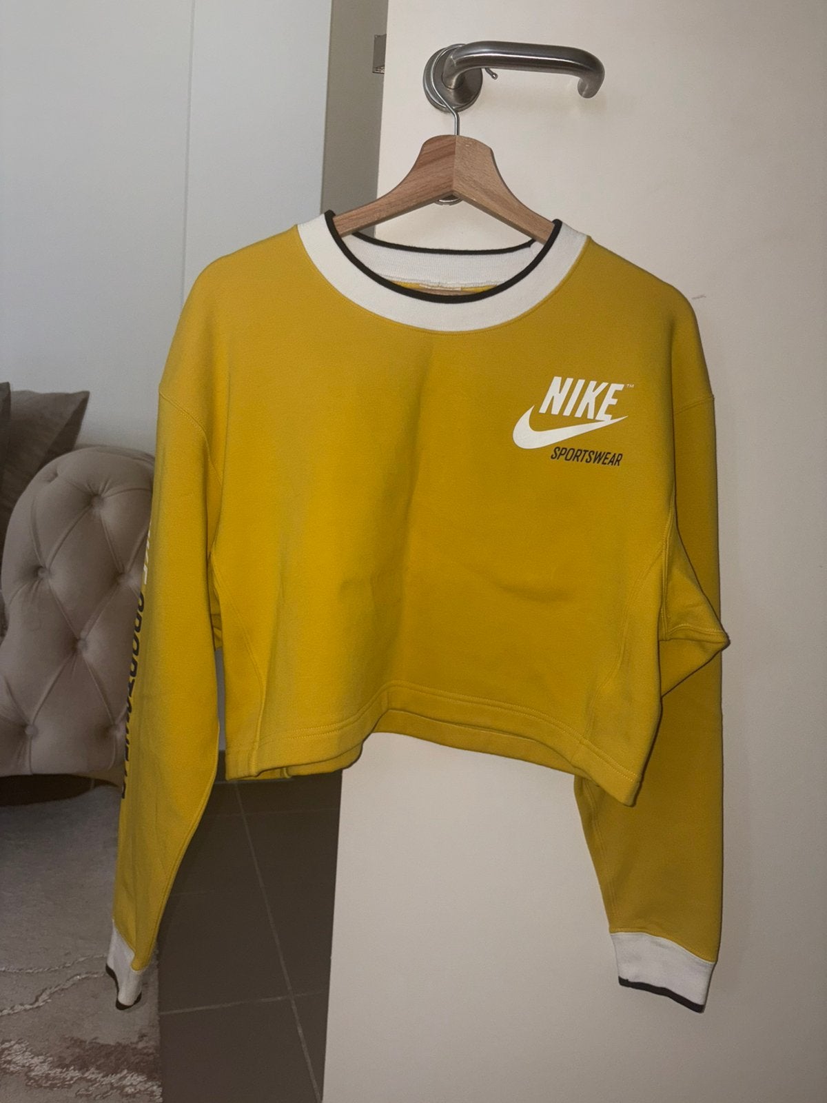 Sweatshirt Nike jaune, Enlèvement ou Envoi, Comme neuf