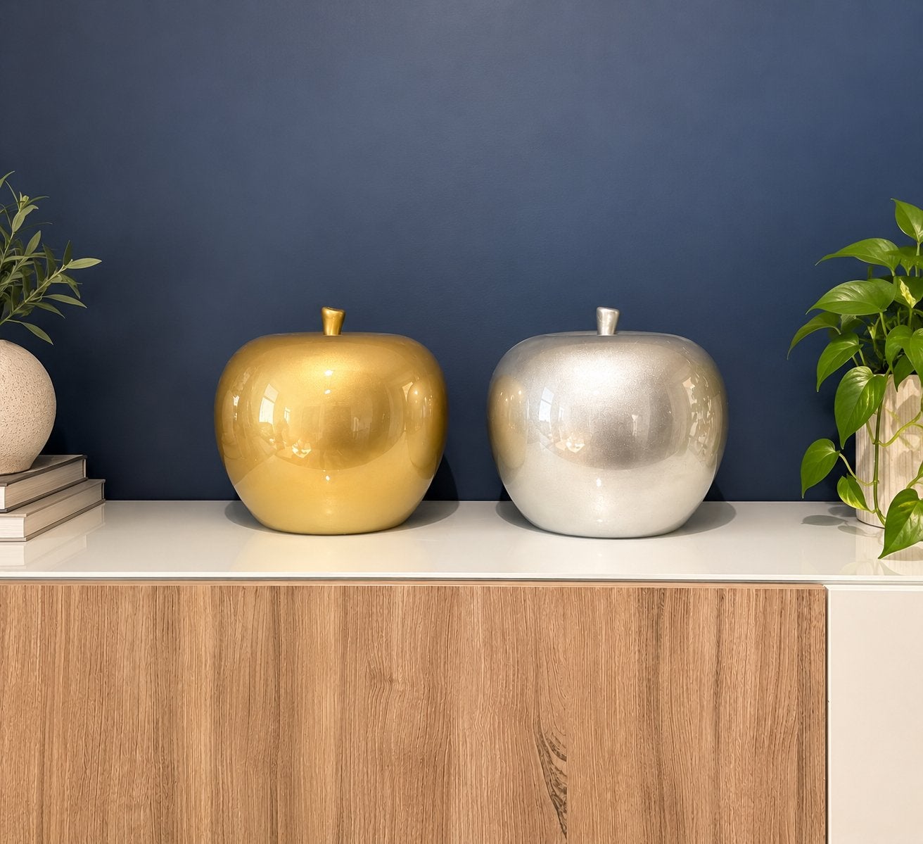 Lot de 2 grandes pommes décoratives XXL dorée & argentée, Enlèvement ou Envoi, Comme neuf, Argent