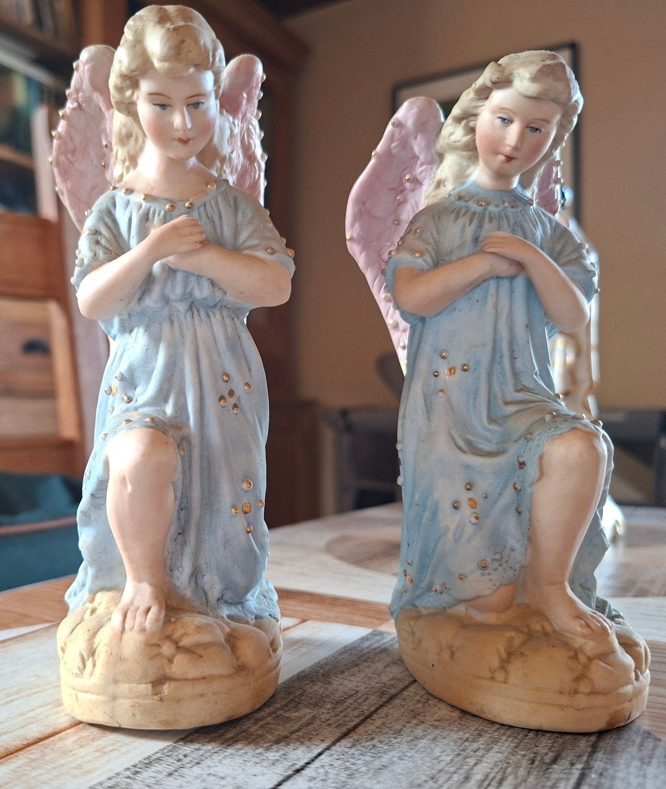 Engeltjes in bisquit, Enlèvement
