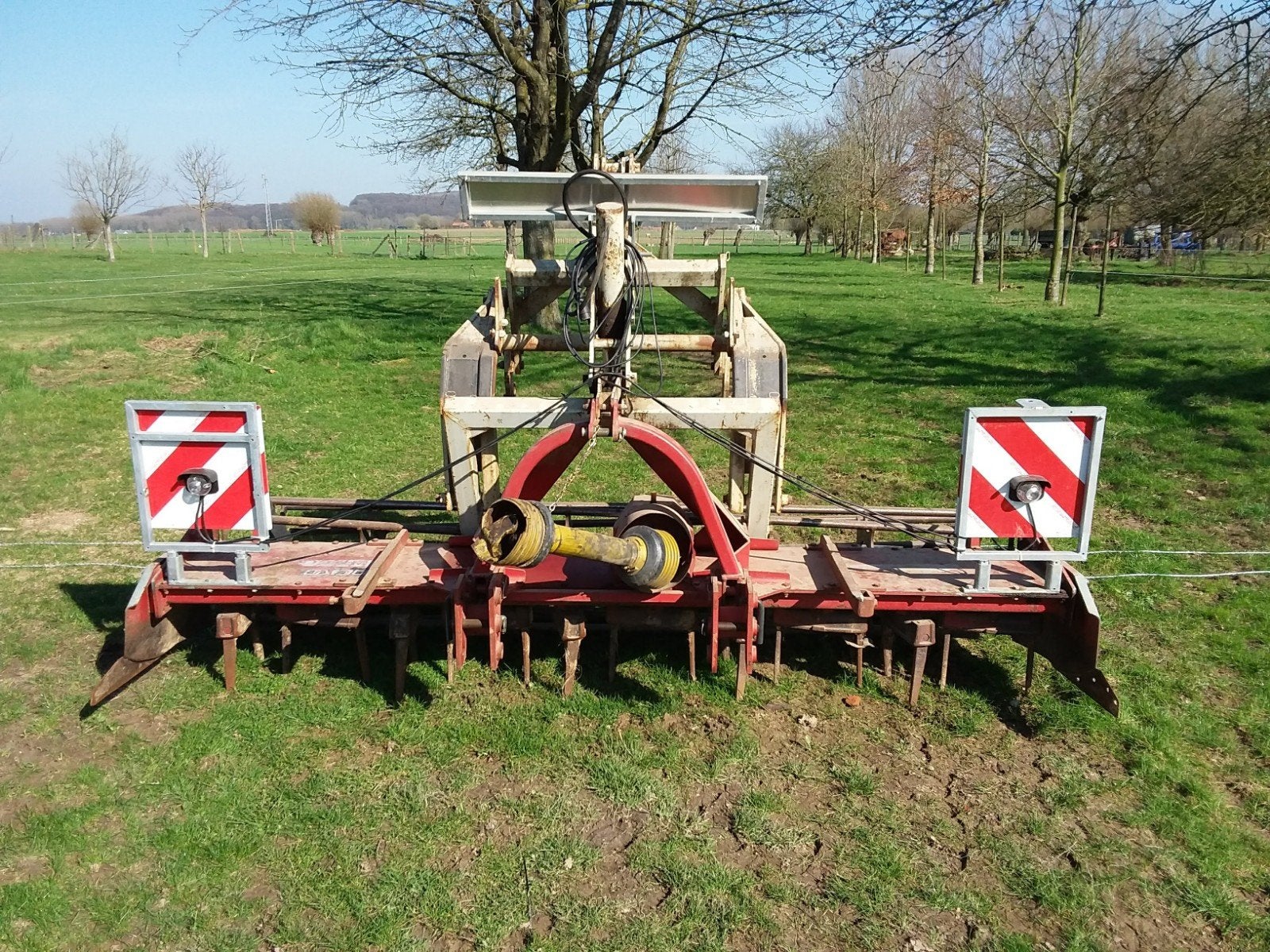 Grondbewerking : Rotoreg, Zakelijke goederen, Ophalen