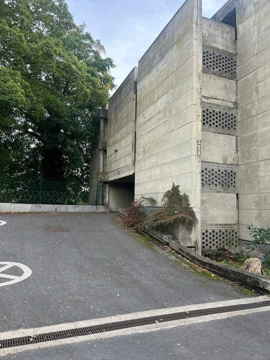 Garage à loyer à Marcinelle