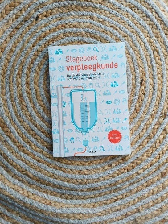 Lon Holtzer - Stageboek verpleegkunde, Boeken, Ophalen of Verzenden, Lon Holtzer; Candice De Windt; Nancy Boucquez