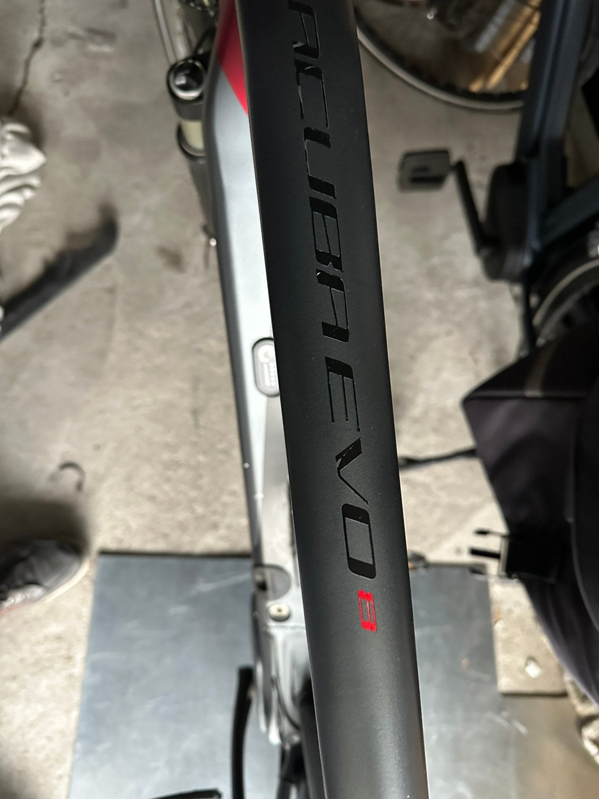 Bulls evo8 lacuba, Gebruikt, Versnellingen, 57 tot 61 cm, Schijfrem