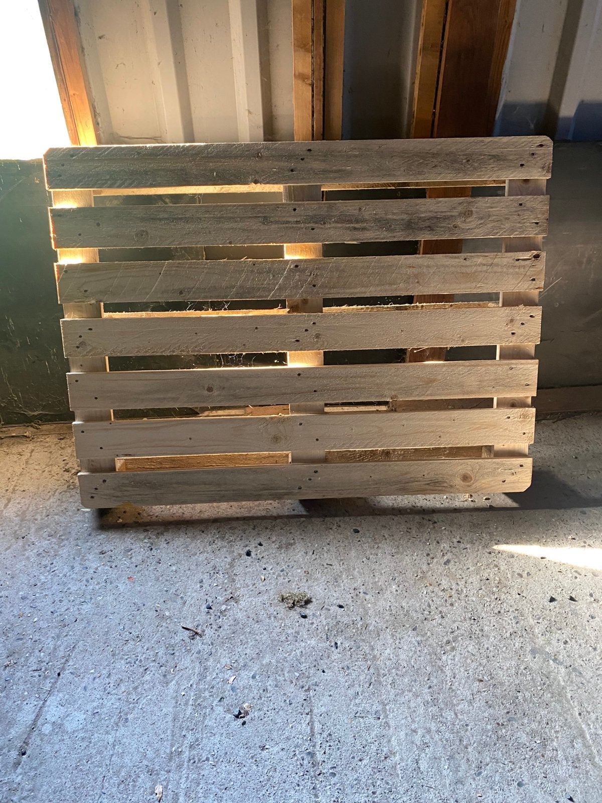 Gratis propere pallet, Enlèvement, Comme neuf