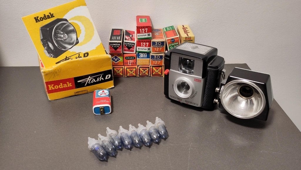 Brownie Stalet camera met formaat 127 filmrolletjes, Enlèvement ou Envoi, Utilisé, Compact, Autres Marques