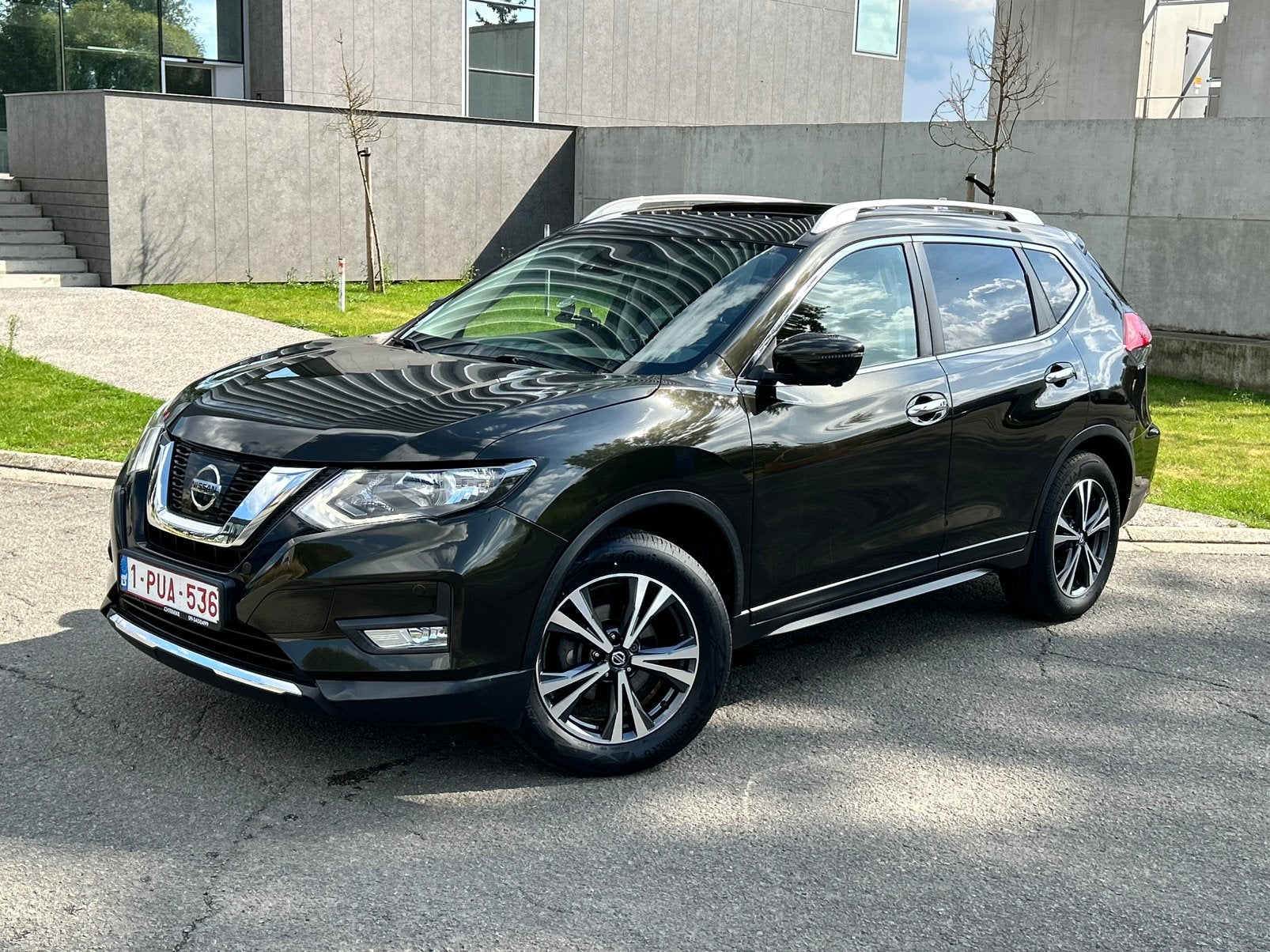 Nissan X-Trail - Caméra 360 - Toit Panoramique - Attelage, Autos, Nissan, Achat, Euro 6, Boîte manuelle, 5 places