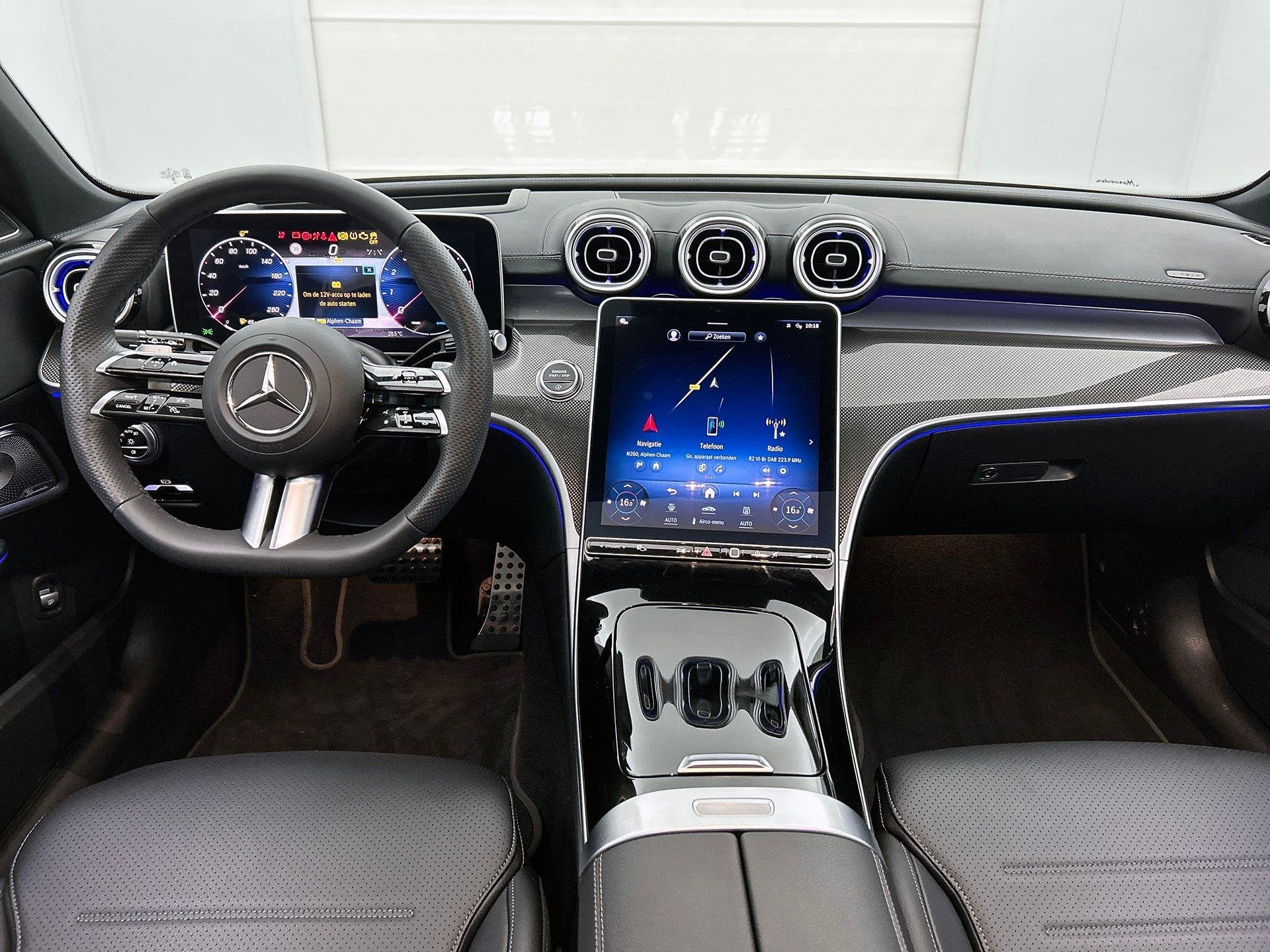 Mercedes-Benz C-klasse 180 Break AMG Line | Panoramisch Dak, Auto's, Dealer onderhouden, Achterwielaandrijving, Gebruikt, Zwart