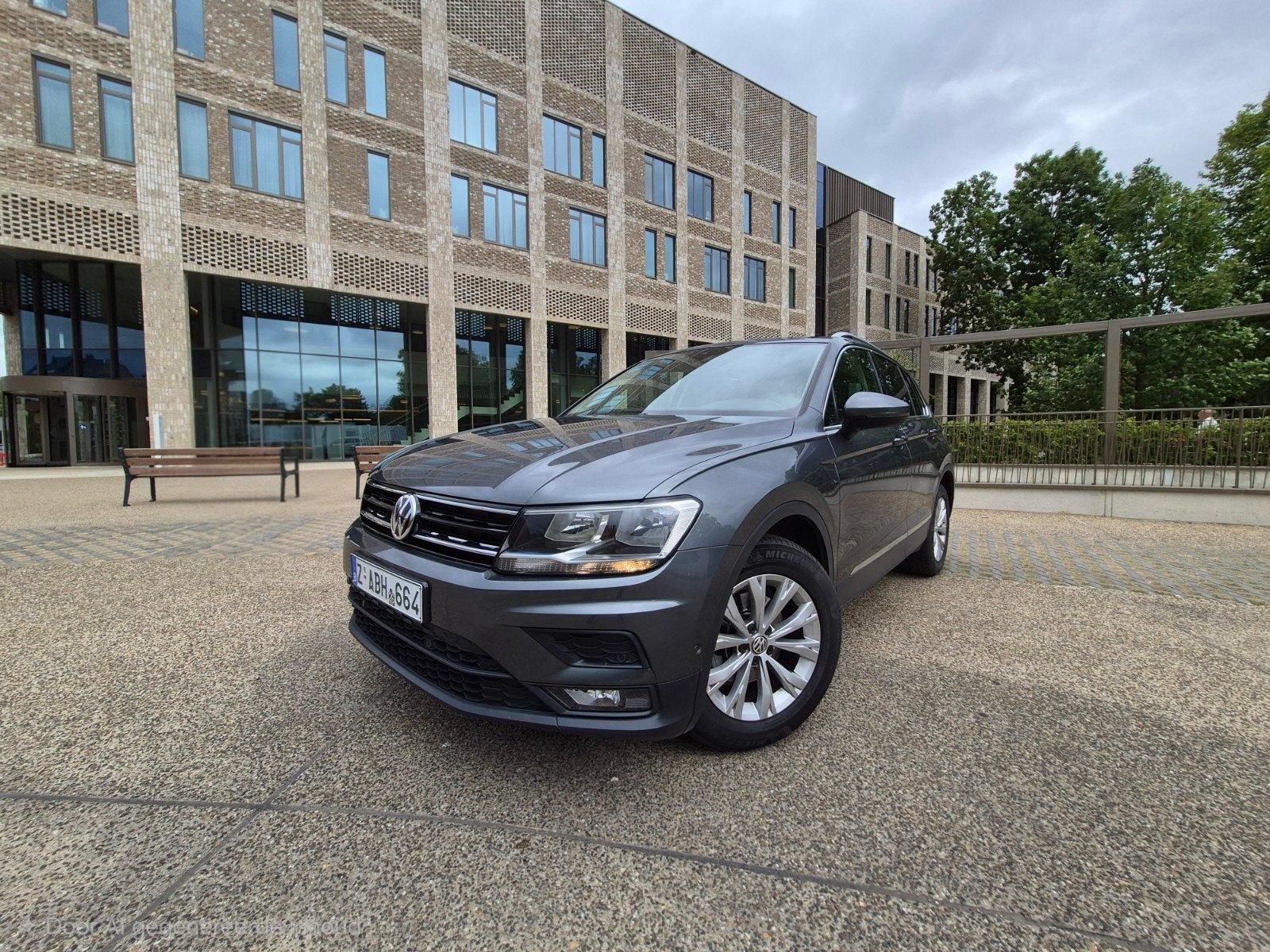 VW TIGUAN 1.5 TSI COMFORTLINE | CAMERA | NAVI | CARPLAY, Auto's, Elektrisch, Particulier, Te koop, Navigatiesysteem