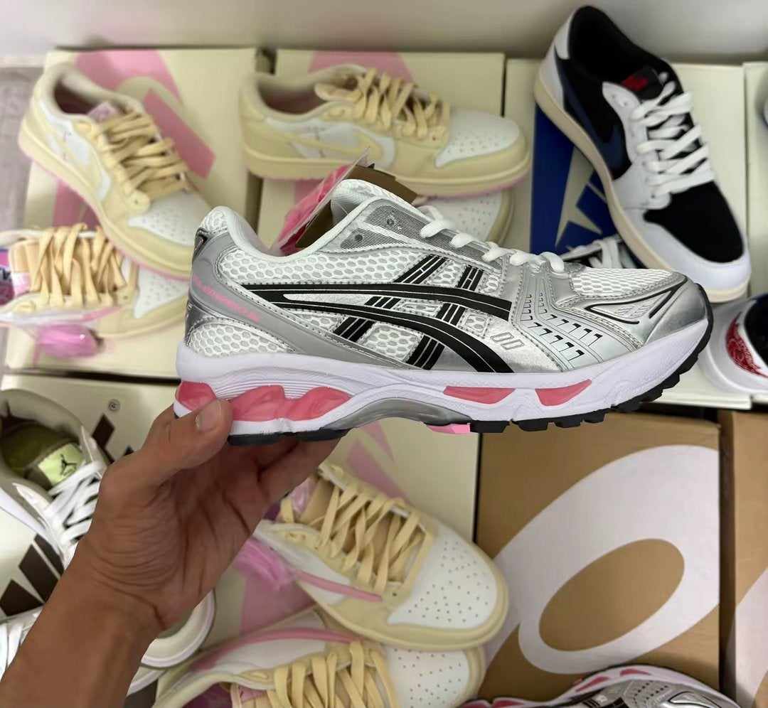 Asics, Sports & Fitness, Enlèvement ou Envoi, Comme neuf