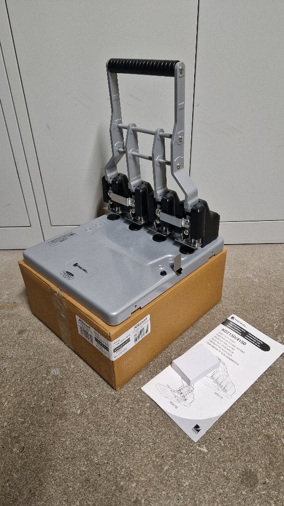 REXEL HD4150 Heavy Duty 4-gats perforator (nieuw), Ophalen of Verzenden, Nieuw