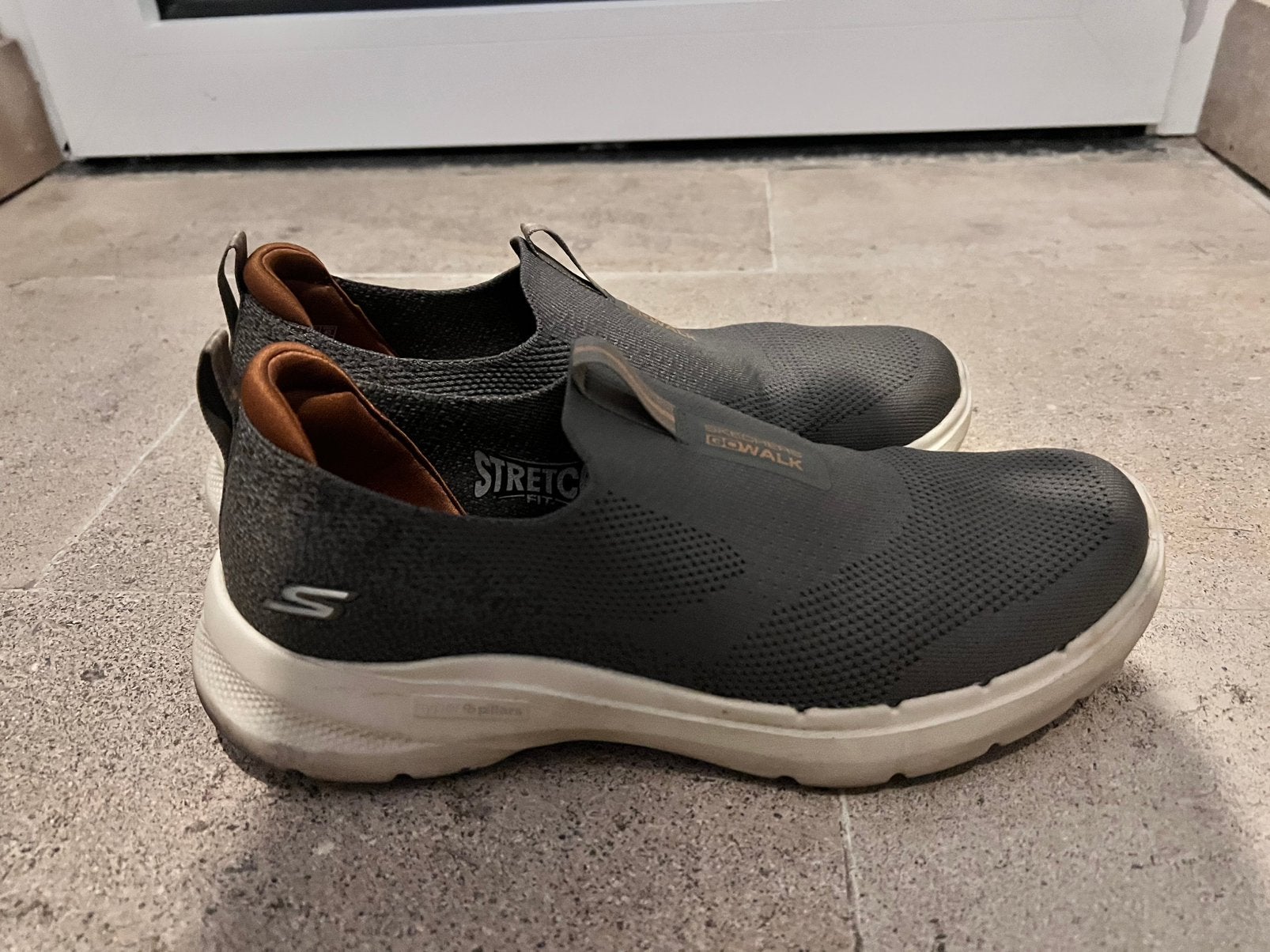 Skechers herenschoenen maat 42, Kleding | Heren, Schoenen, Ophalen, Overige kleuren, Zo goed als nieuw, Sneakers