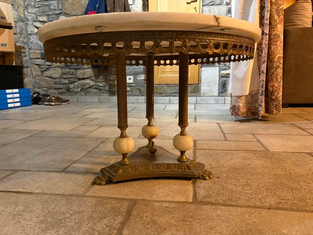 Table basse, Ophalen
