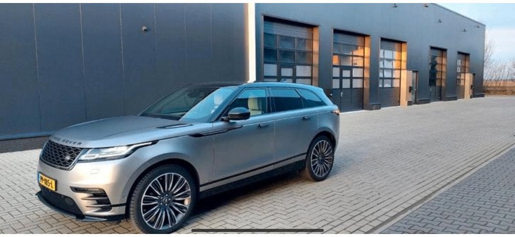 Range Rover Velar | First Edition | 3.0 V6  | JLR Onderhoud, Dealer onderhouden, 2500 kg, Lederen bekleding, Leder