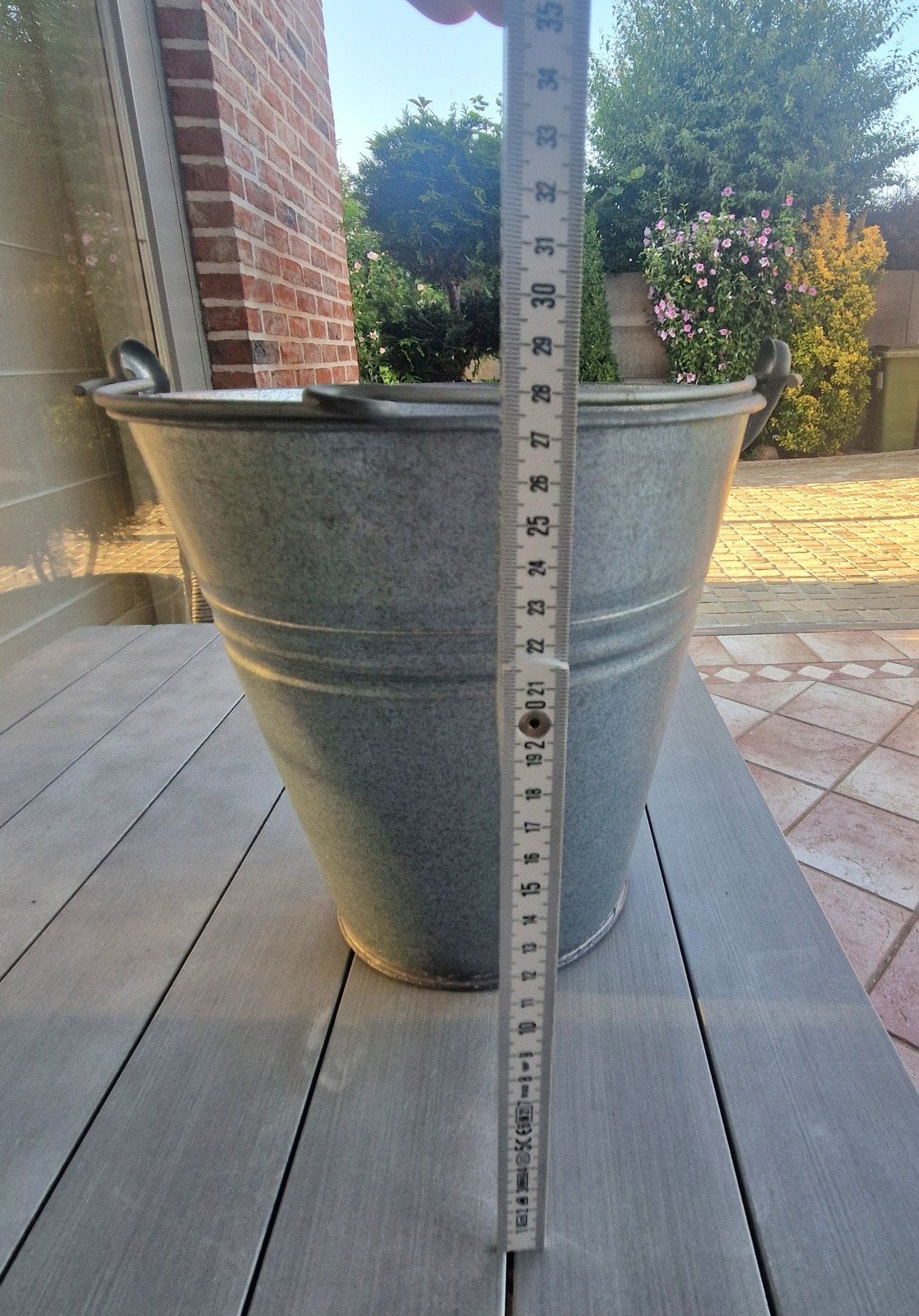 seau galvanisé de 27 cm de haut, Maison & Meubles, Seaux, Enlèvement, Comme neuf, Zinc, Avec poignée