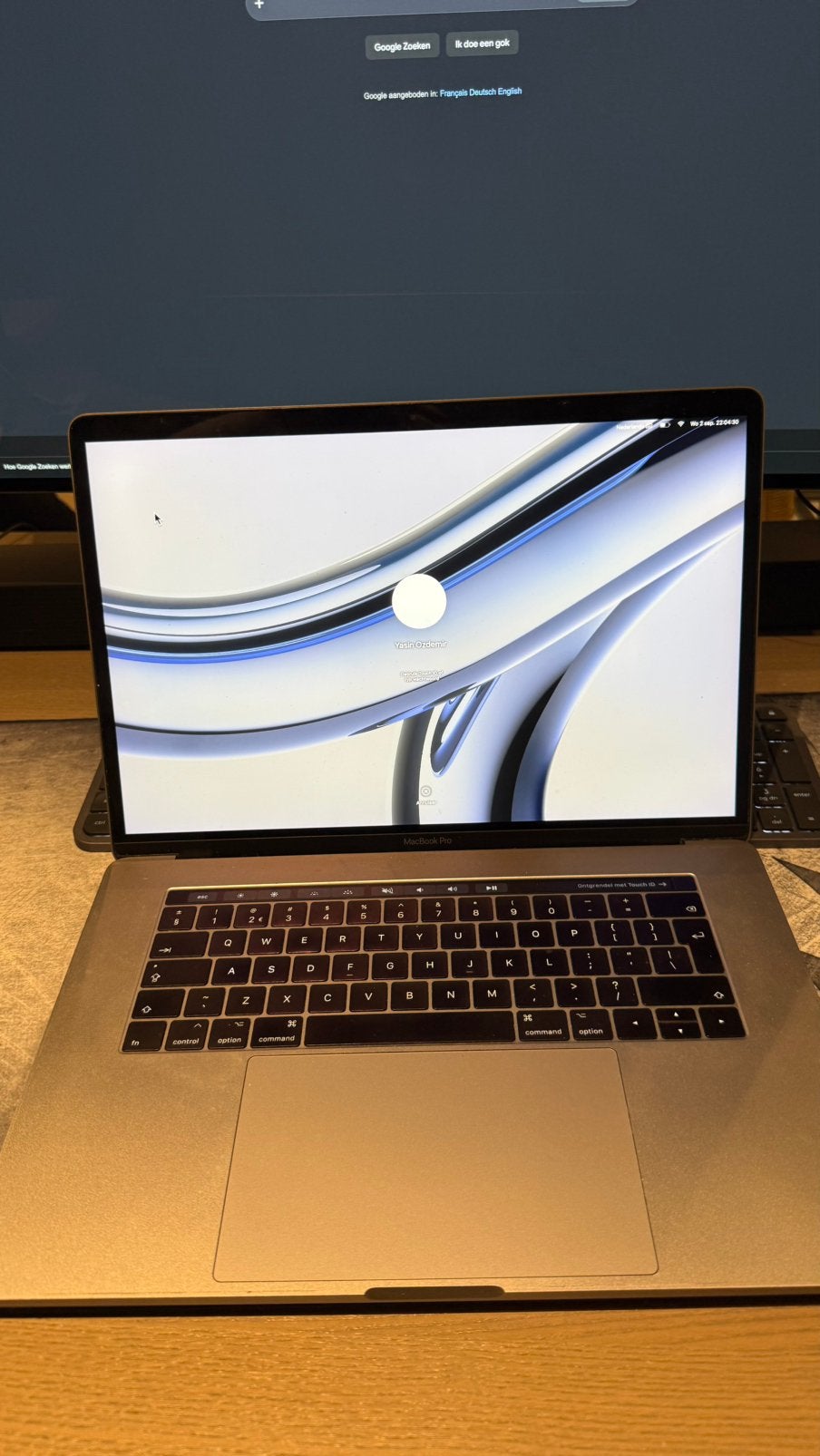 Apple MacBook Pro avec Touch Bar 15 pouces - i7 - 256 Go, Informatique & Logiciels, 256 GB, Comme neuf, Enlèvement, MacBook