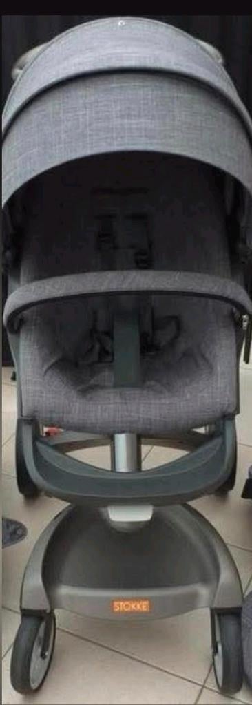 Stokke Xplory Grey Melange:Reiswieg, Voetenzak luier, Kinderen en Baby's, Kinderwagens en Combinaties, Kinderwagen, Ophalen of Verzenden