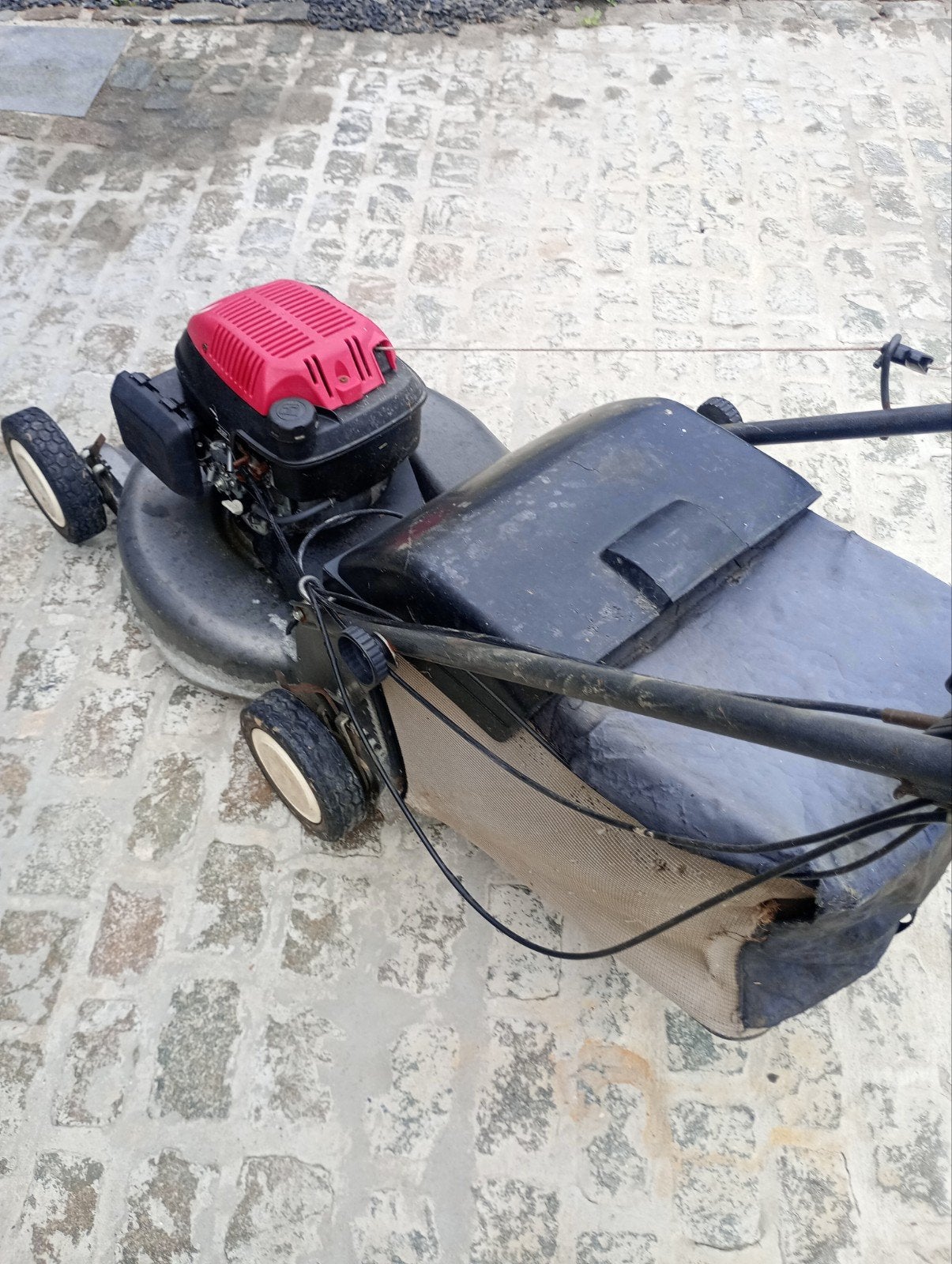 tondeuse Honda, Enlèvement