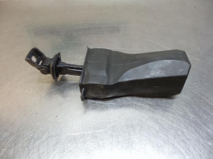 Butée 4portes arrière gauche d'un Volkswagen Polo (Polo 09, Autos : Pièces & Accessoires, -, Utilisé, -, -
