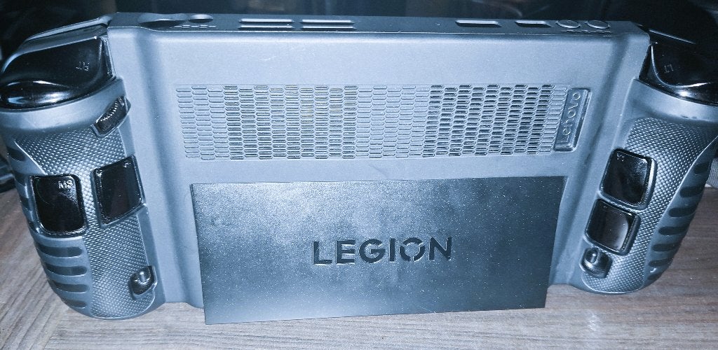 Lenovo Legion Go gen1 8.8, Consoles de jeu & Jeux vidéo, 1 joueur, À partir de 7 ans, Un ordinateur, Autres genres