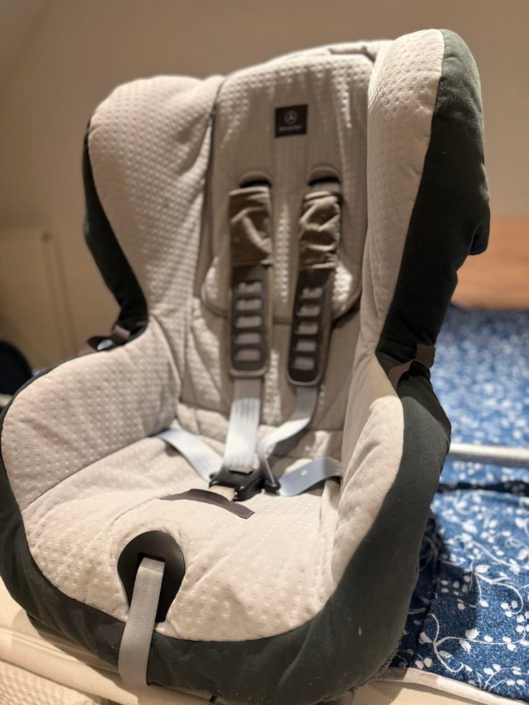 Mercedes autostoel, Kinderen en Baby's, Autostoeltjes, Ophalen, Gebruikt, Overige merken, Isofix