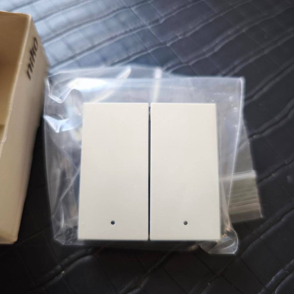 Tweevoudige drukknop white Niko Home Control, Doe-het-zelf en Bouw, Ophalen of Verzenden, Nieuw, Schakelaar