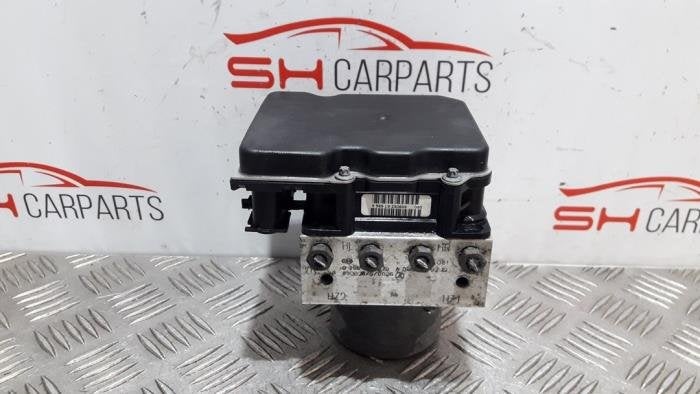Pompe ABS d'un Mercedes A-Klasse, 3 mois de garantie, Utilisé, -, -