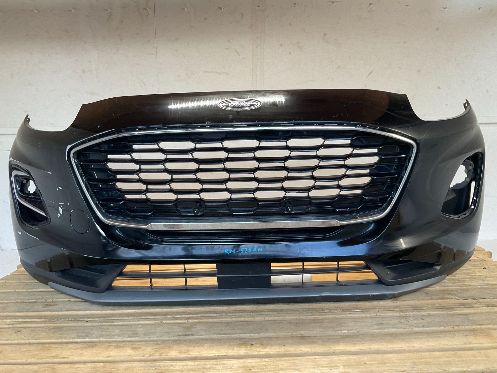 Grille de pare-chocs avant Ford Puma MK2 L1TB-17757-A, Pare-chocs, Info@ford.com, Avant, Ford Motor Company