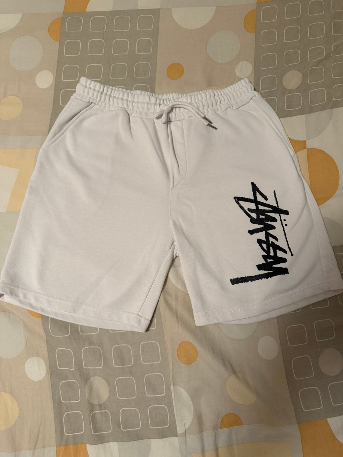 Short Stüssy L, Vêtements | Hommes, Enlèvement ou Envoi, Comme neuf, Taille 52/54 (L), Blanc