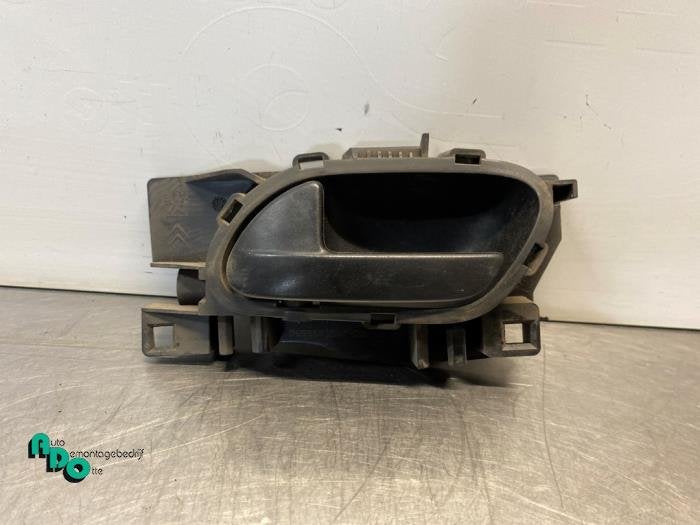 Poignée portière 2portes gauche d'un Fiat Scudo (Scudo 07-, -, 3 mois de garantie, Utilisé, Fiat