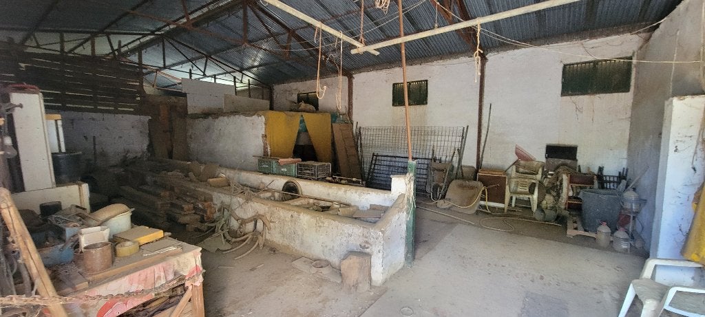 Schuur met land/Extremadura/Spanje/90.000€, Immo, 275 m², Autres types, Espagne, Village