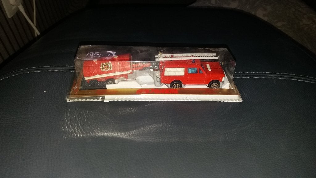 majorette landrover brandweer duik team 2, Ophalen