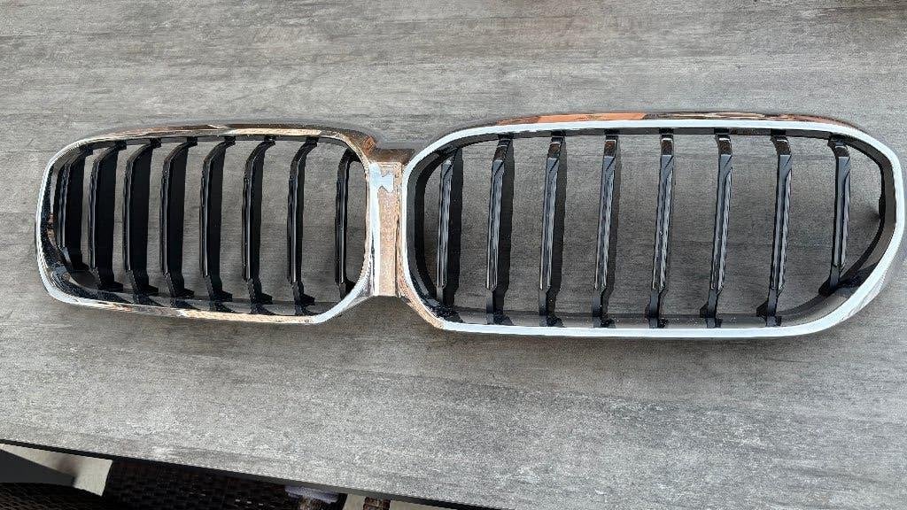 Originele radiator grill BMW-5 (G30), Ophalen of Verzenden, Voor, BMW